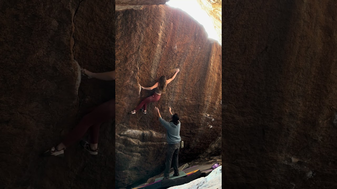 The French Tickler V9/7C: Michaela Kiersch