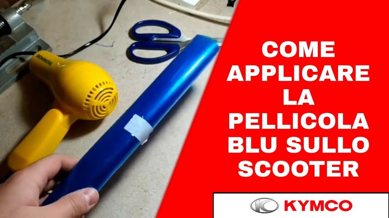 Come applicare la pellicola blu sullo scooter