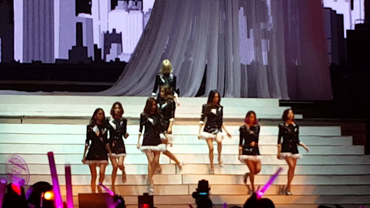 160131 SNSD - You Think @ Phantasia in Bangkok