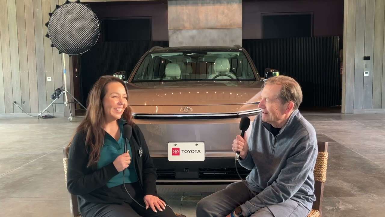 2027 Toyota Highlander Expert Beatris Diaz interview #toyota #toyotahighlander #kiaev9 #ioniq9