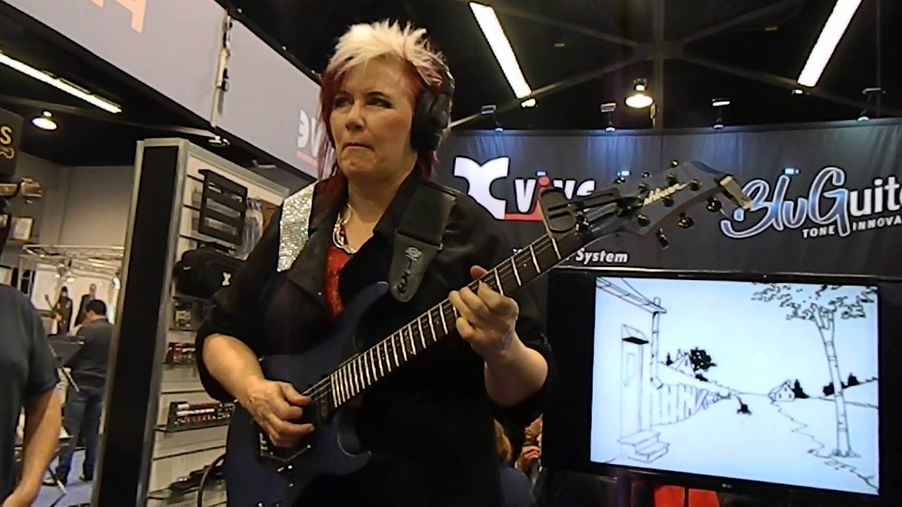 Jennifer Batten na Namm 2017