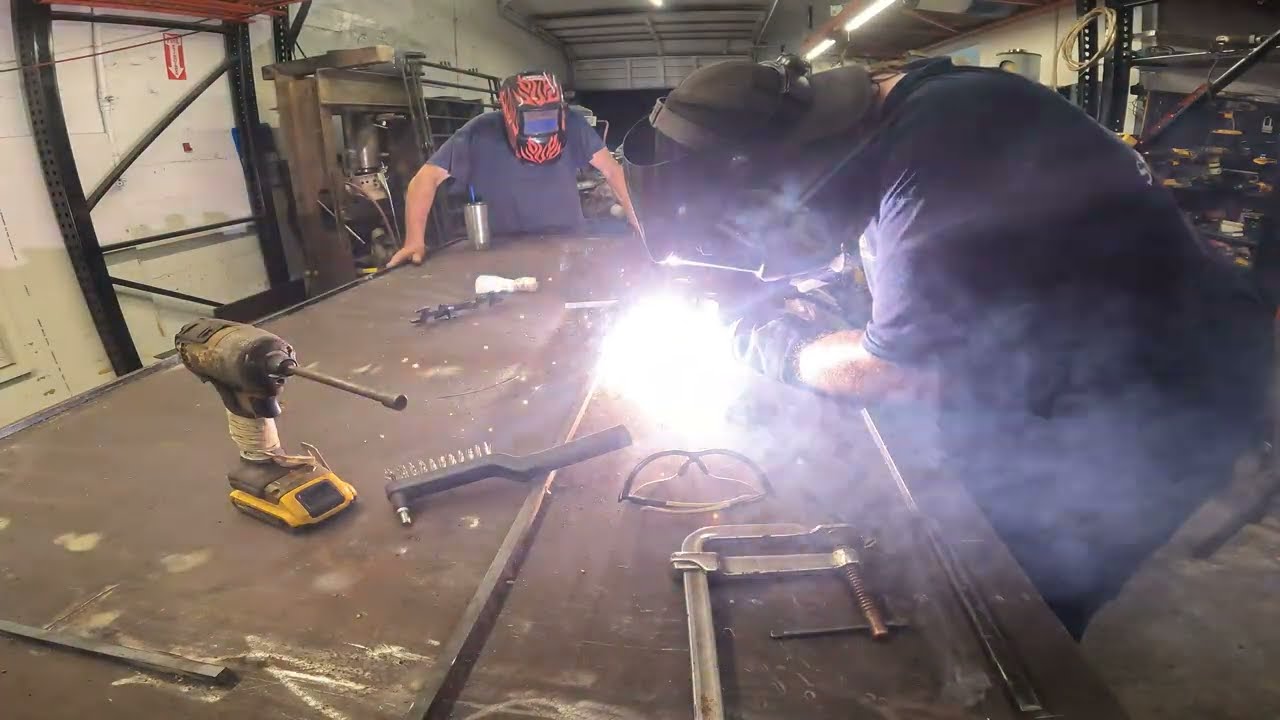Welder Repair & Testing Flux Core Wire With Shielding Gas