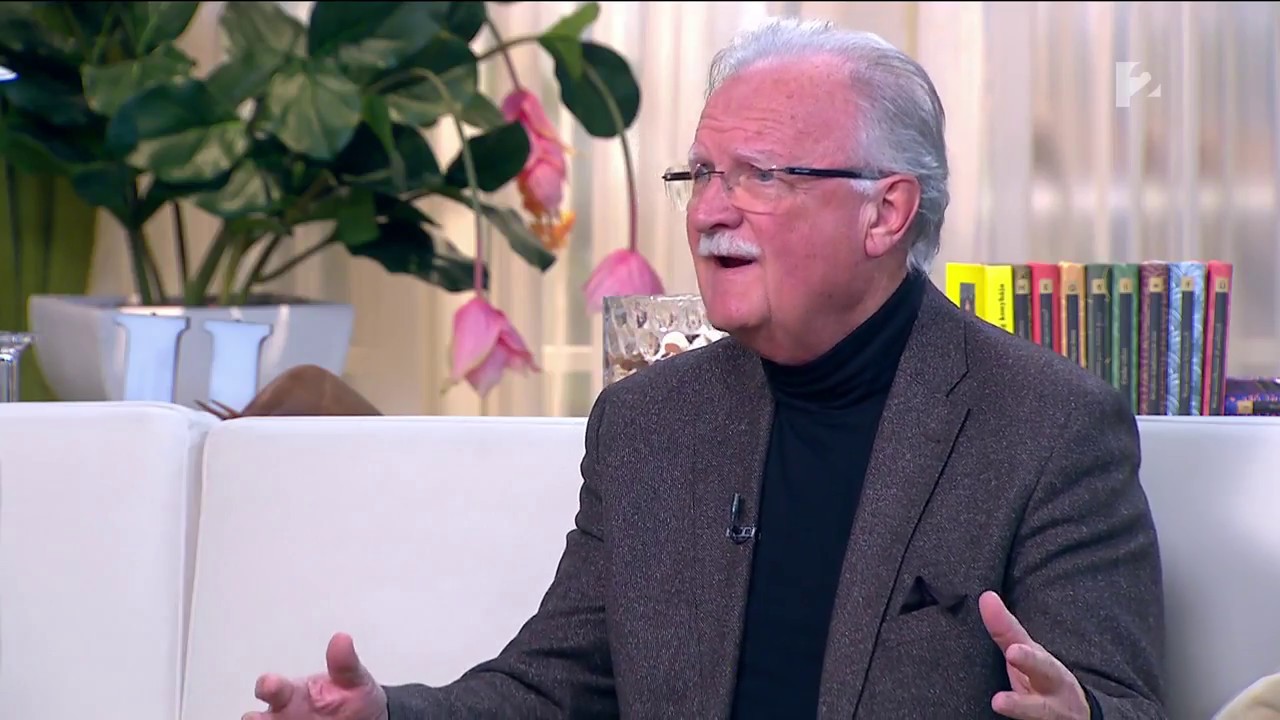 Könnyeivel küszködve emlékezett Tahi Tóth Lászlóra Balázs Péter - tv2.hu/mokka