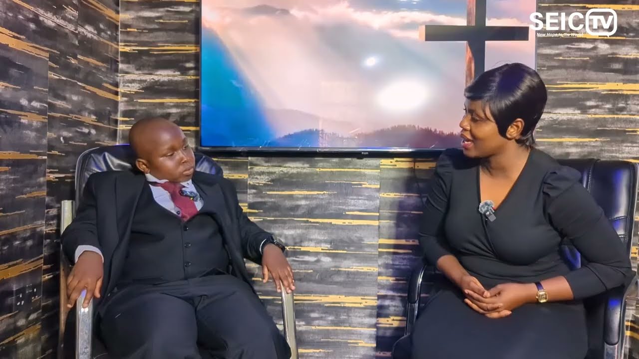 Fidunda Mwendamseke Jasusi la Mbinguni Atoboa Siri....