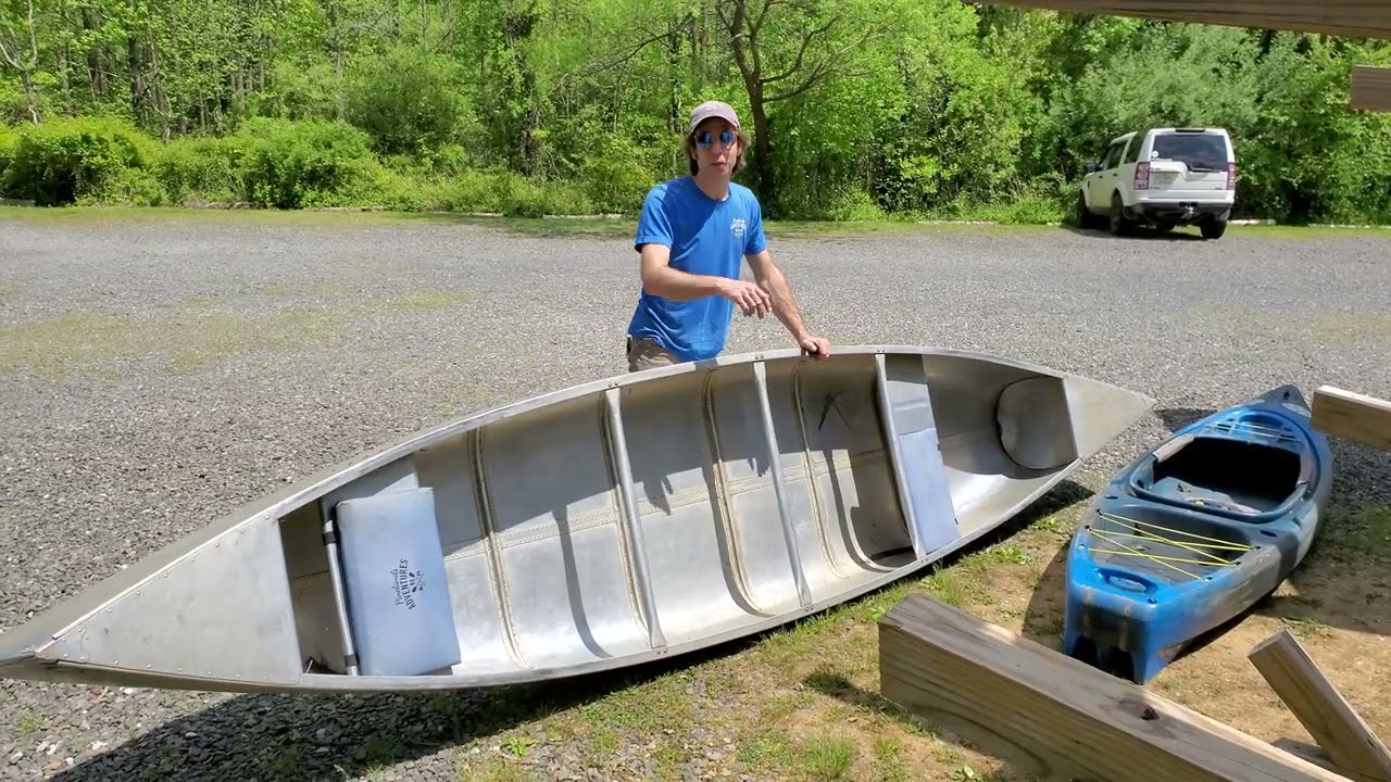 The Best Way To Lift Up A Canoe By Yourself