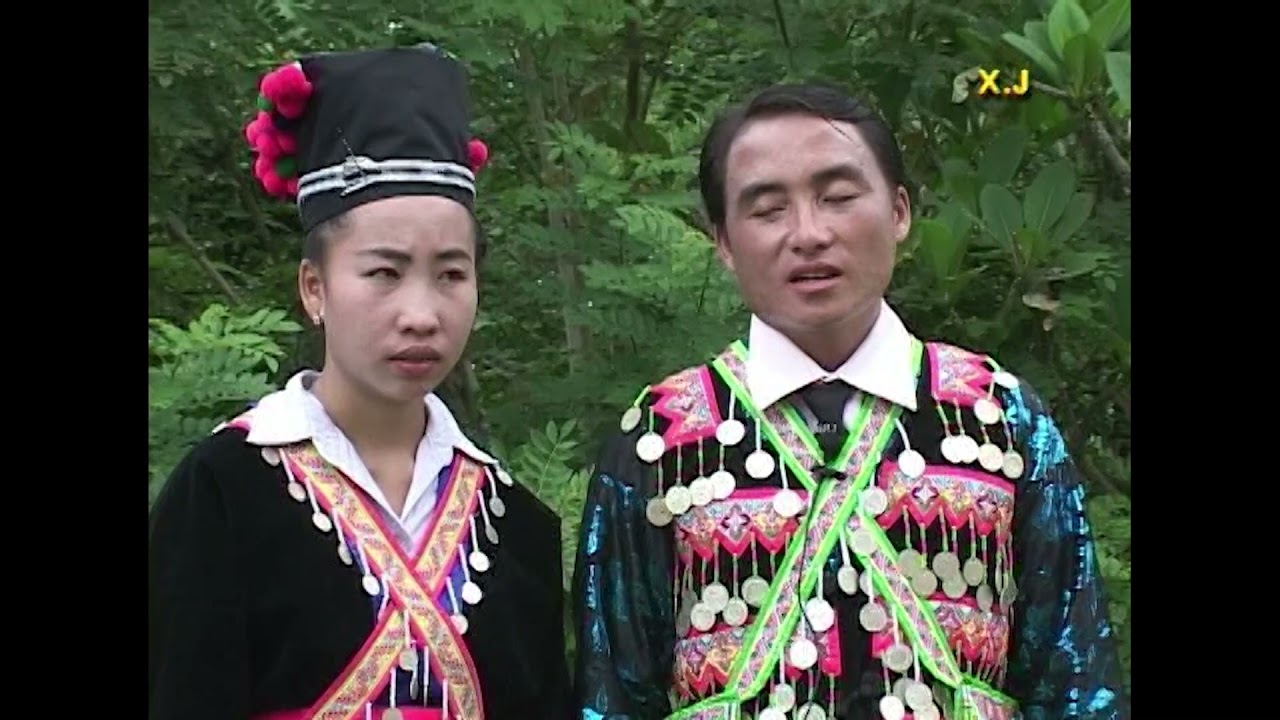 PovThoj thiab PajTagLis kwv txhiaj plees 9