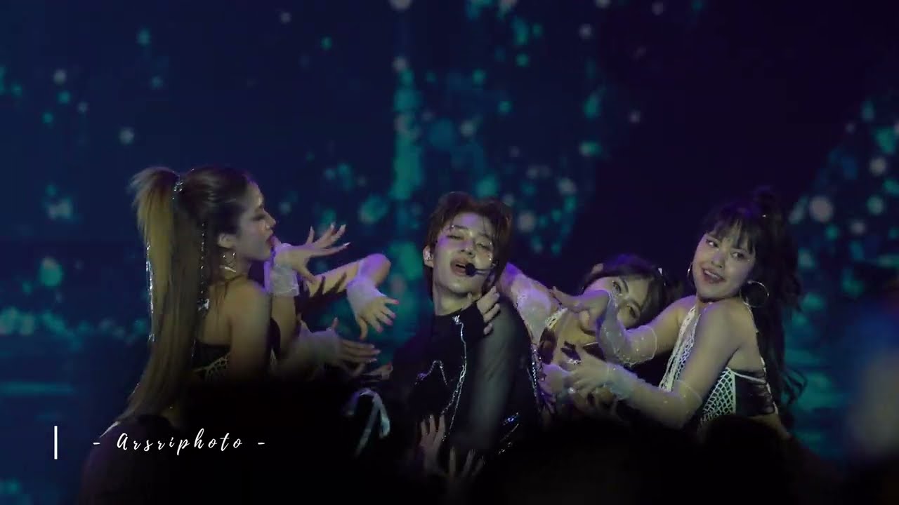 240811 : Water (NuNew Chawarin) - NuNew 1st Concert Day2