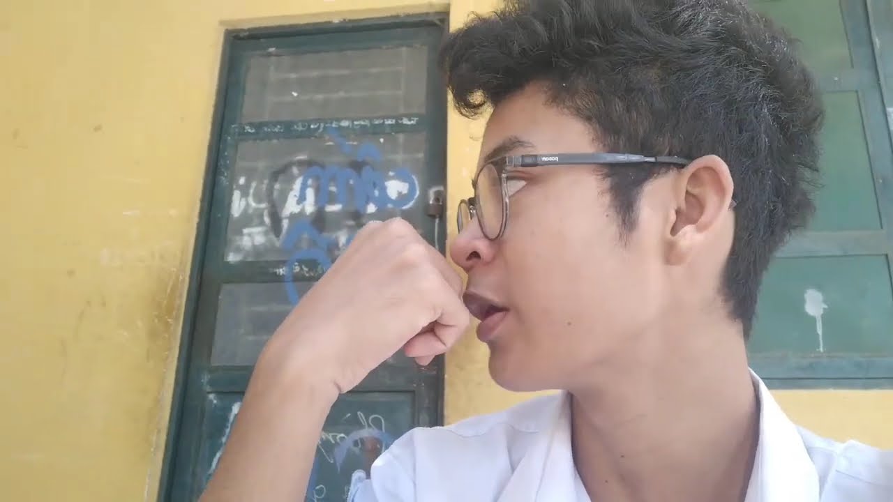 [Review phim] 4 Người Bạn Trôi Dạt 37 Giờ Trên Vùng Biển Đầu Cá Mập 
