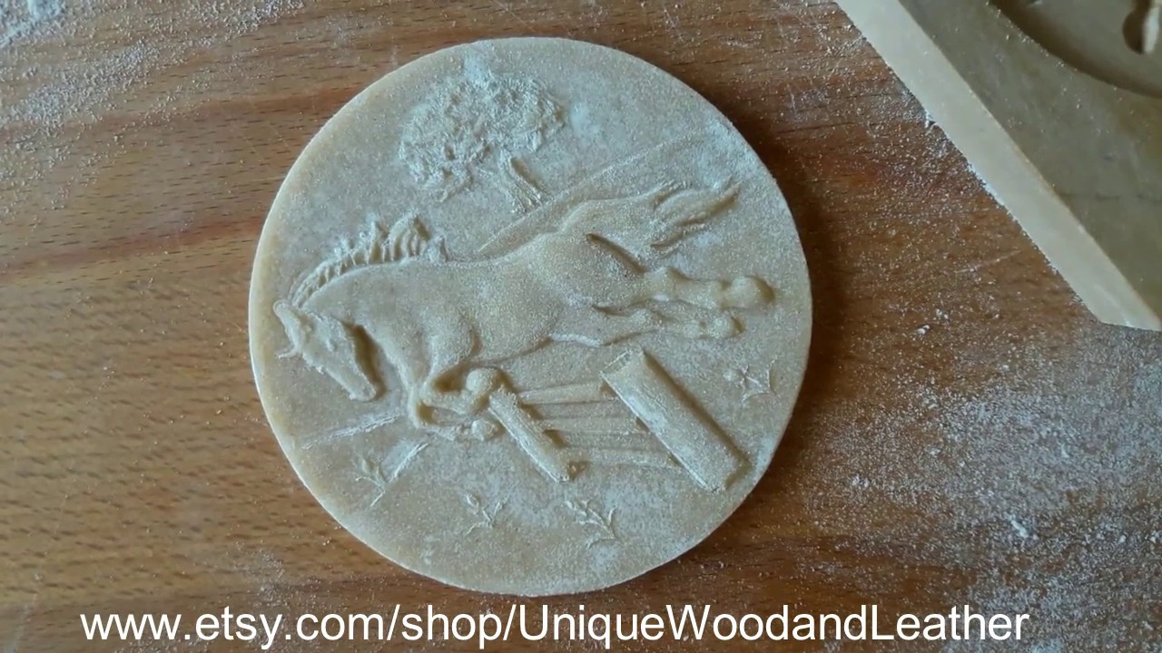 How to use gingerbread molds Part 1