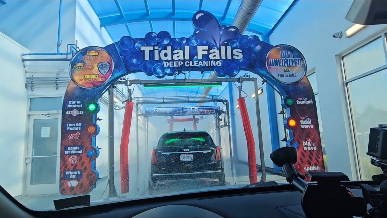 PECO/Petit Tunnel с сушилками IDC Stealth — мойка Splash Car Wash, Фэрлон, Огайо