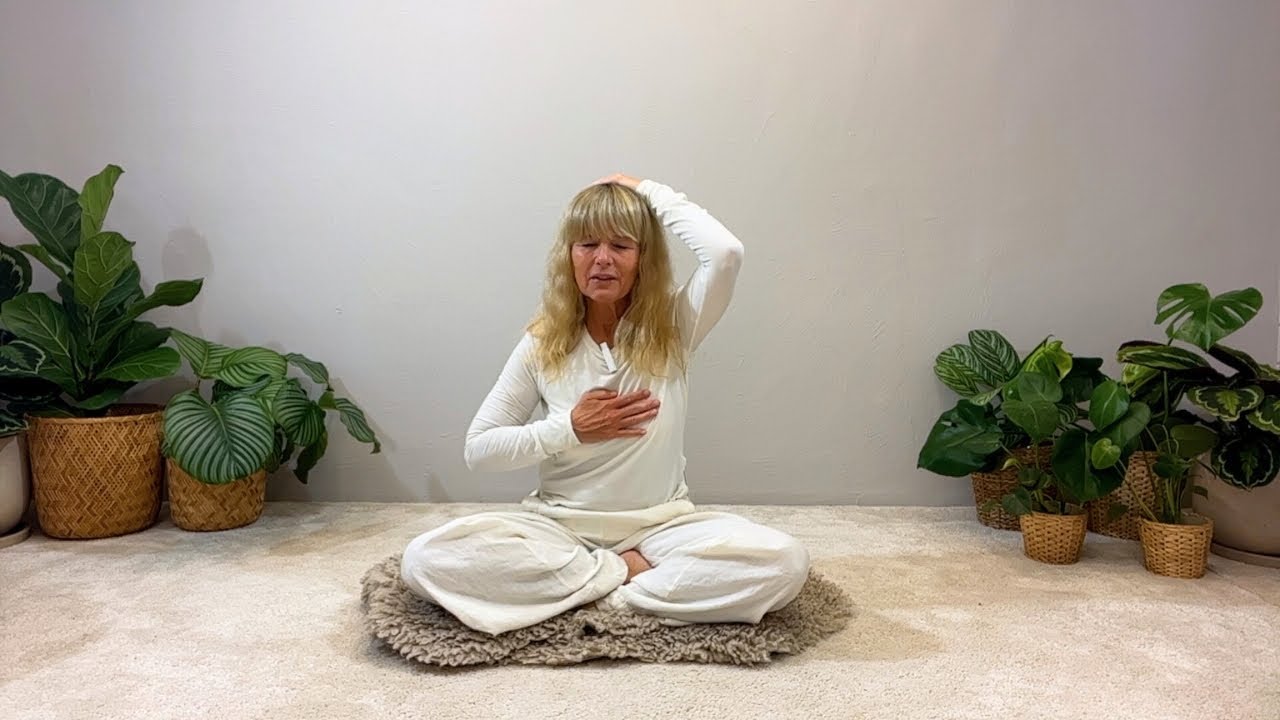 Kort NSDR på 10 Minuter | Sensing Yoga