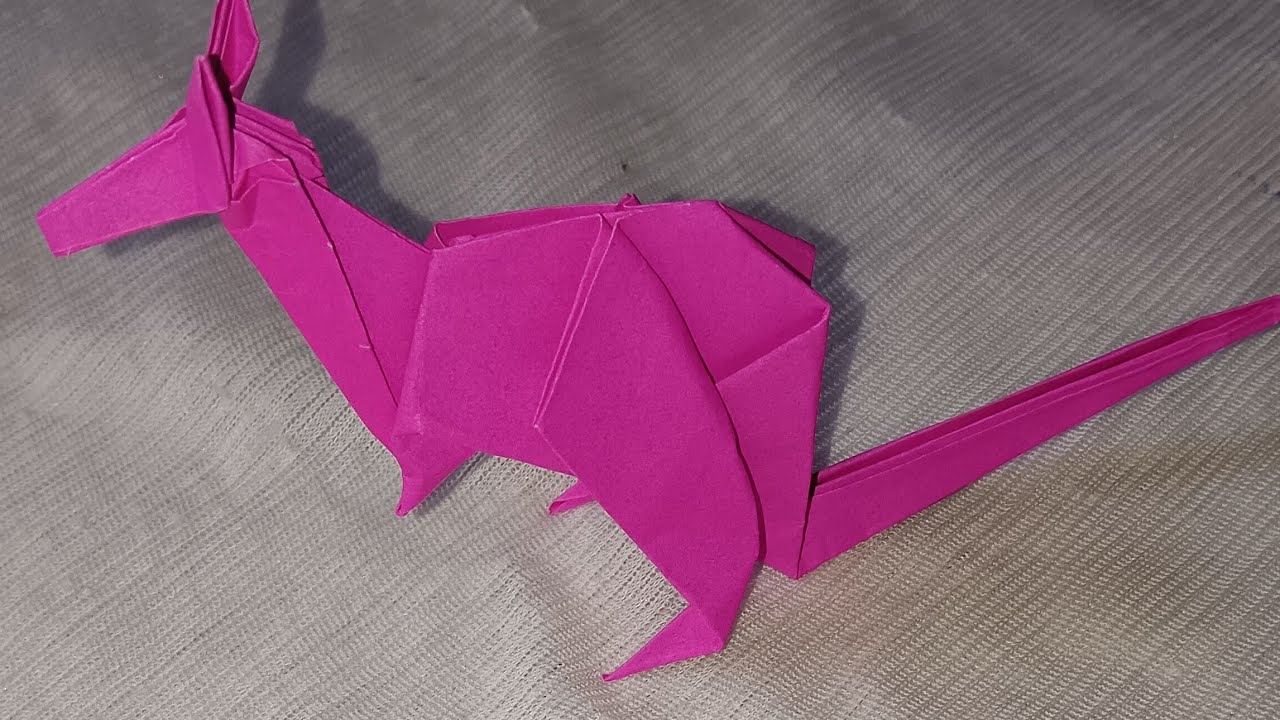 ORIGAMI KANGAROO 