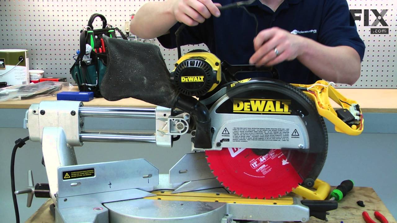 DeWALT Circular Saw Repair – How to replace the Power Cord