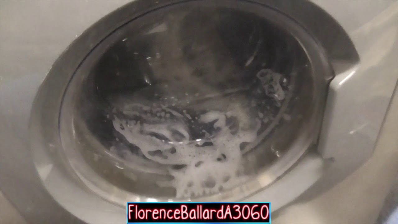 British Heart Foundation - Hotpoint WDL540 Aquarius Washer Dryer