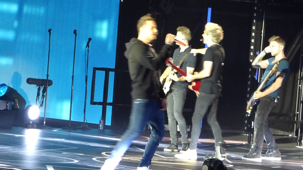 Little Black Dress - One Direction - OTRA - Manchester - 04/10/15