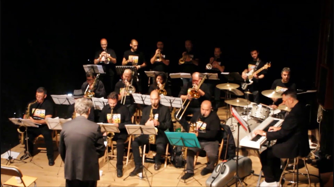 Orchestra del Porto Fluviale  -  Malafemmena