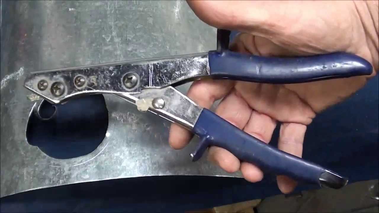 MACHINE SHOP TIPS #125 Shearing & Cutting Sheet Metal Part 2 of 2 tubalcain