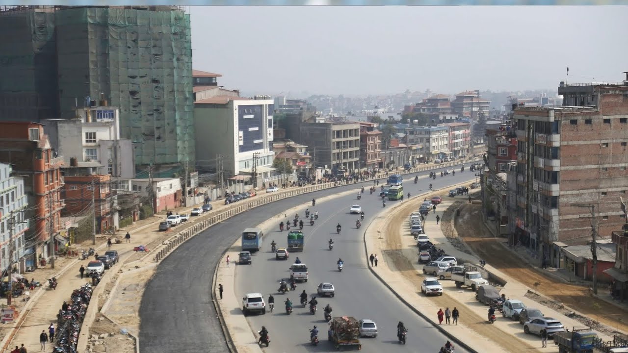 चक्रपथ विस्तार: नारायण गोपाल चोकदेखि चप्पल कारखानासम्म धमाधम Pitch हुँदै #construction #road 