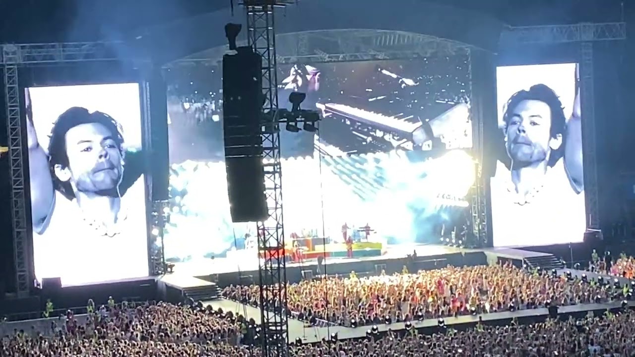 Harry Styles - Sign of the times, Watermelon Sugar | Hamburg