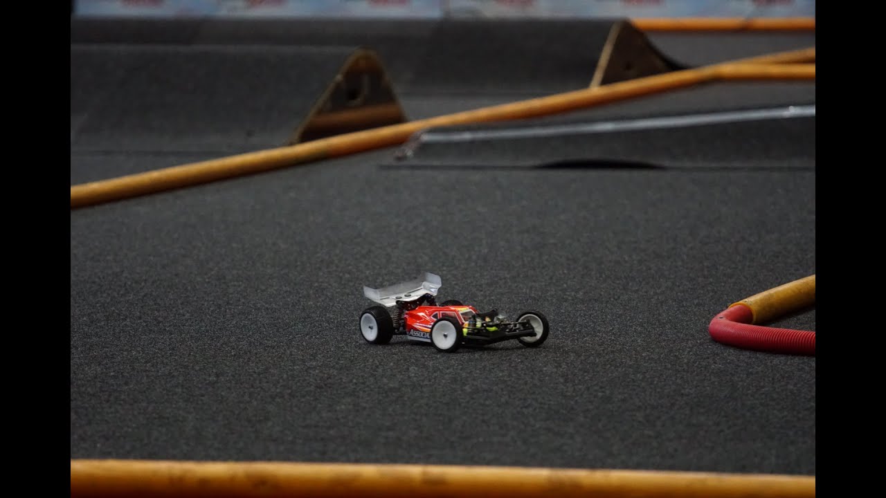 Lee Martin - EOS Hudy Arena - Yokomo YZ2 LME