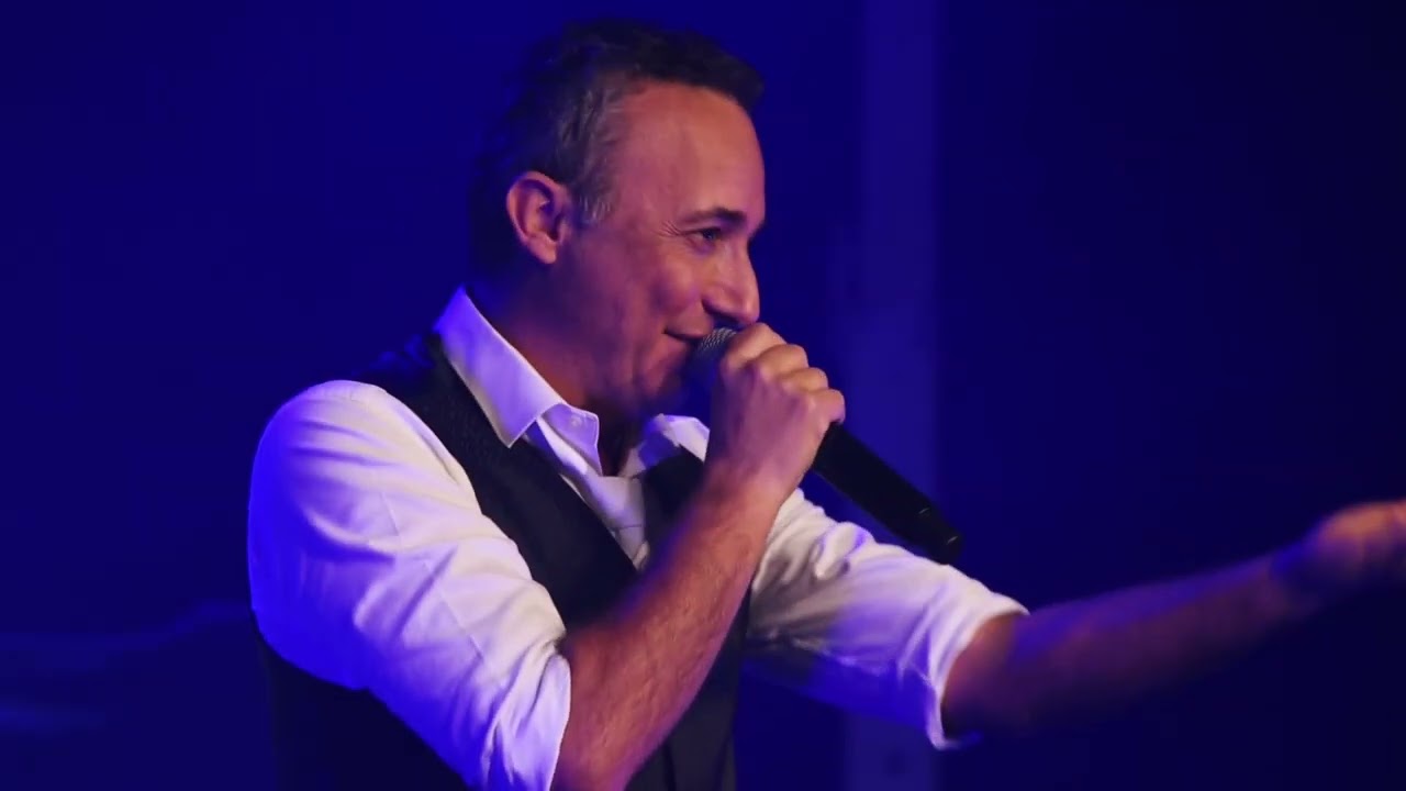Il jouait du piano debout LIVE (reprise de la chanson de Michel Berger)