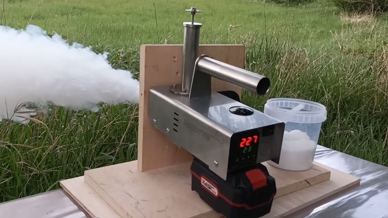 InstantVap 18V cordless oxalic acid vaporizer