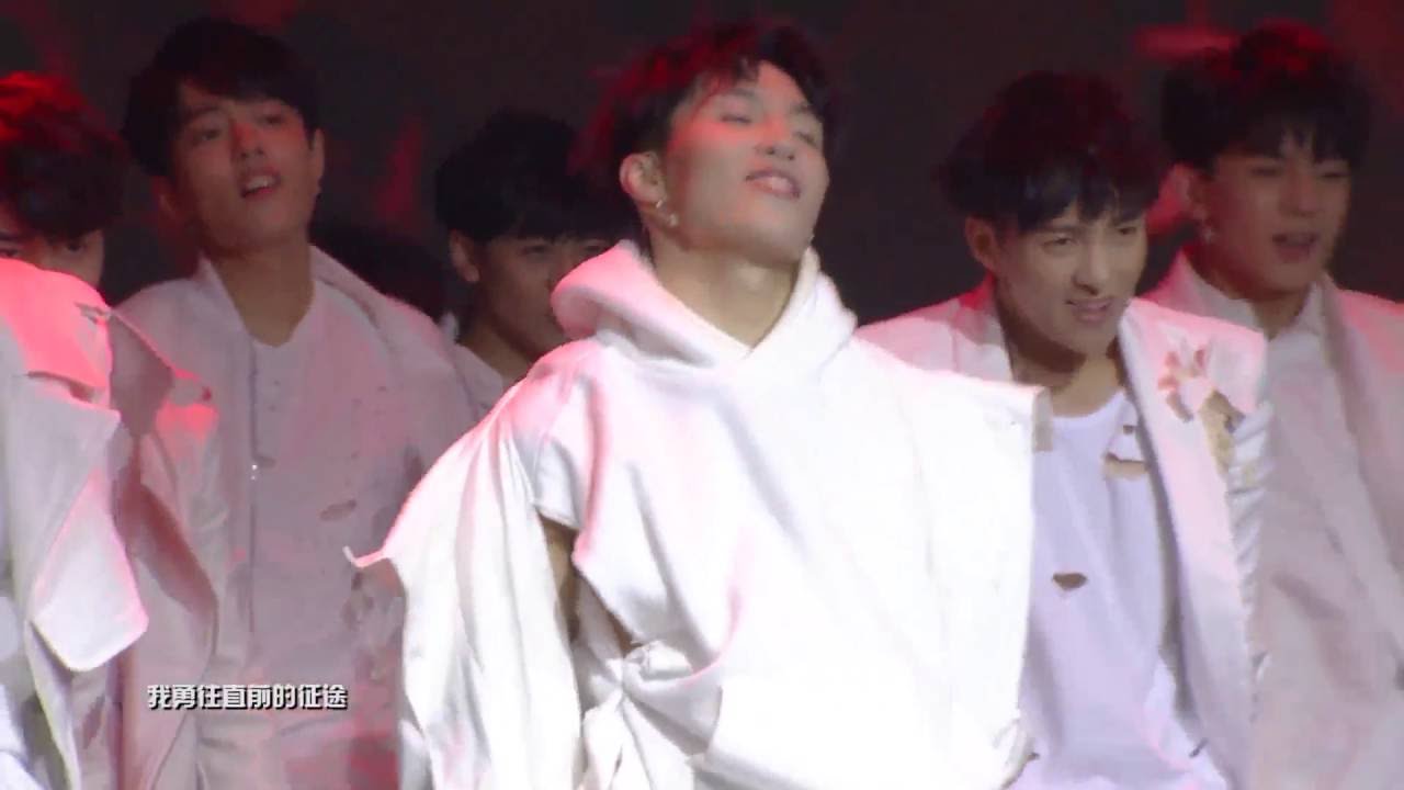 X NINE (X玖少年团) Debut Showcase Stage (《以己之名》舞台首秀)