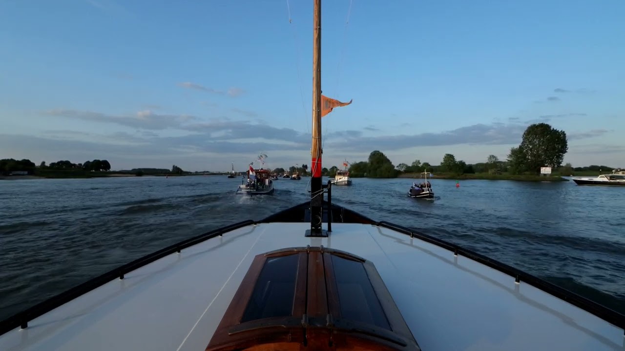 34 Op Naar De Sleepbootdagen Vianen 2023 En Naar Huis met de prijs🏆sleepboot van het Jaar