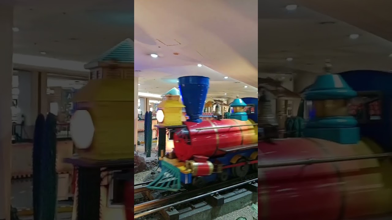 Train @ Festival Mall Alabang