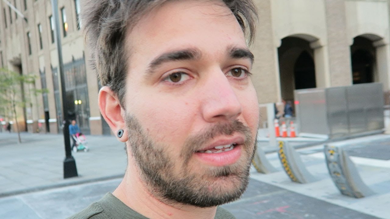 MAKES ME WANT TO CRY! (11.4.15 - Day 2380)