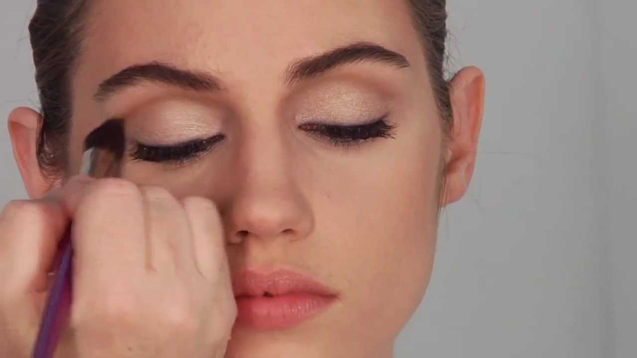 10 Minute Evening Look Make Up Tutorial Video with Robert Jones