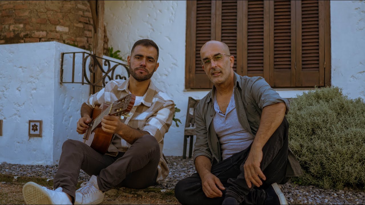 Gonzalo Castillo  ft Leni Moreira - Cuatro Estaciones