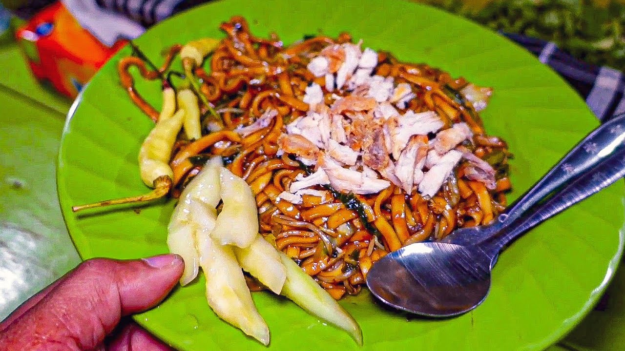 PERNAH BERGURU DI RESTO SURABAYA..!! JUALAN BAKMIE BURUNG DARA