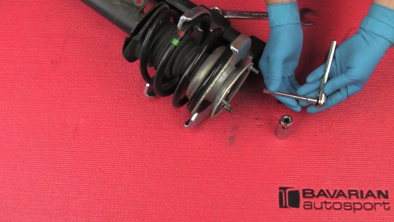 How to use a spring compressor on a BMW or MINI strut assembly