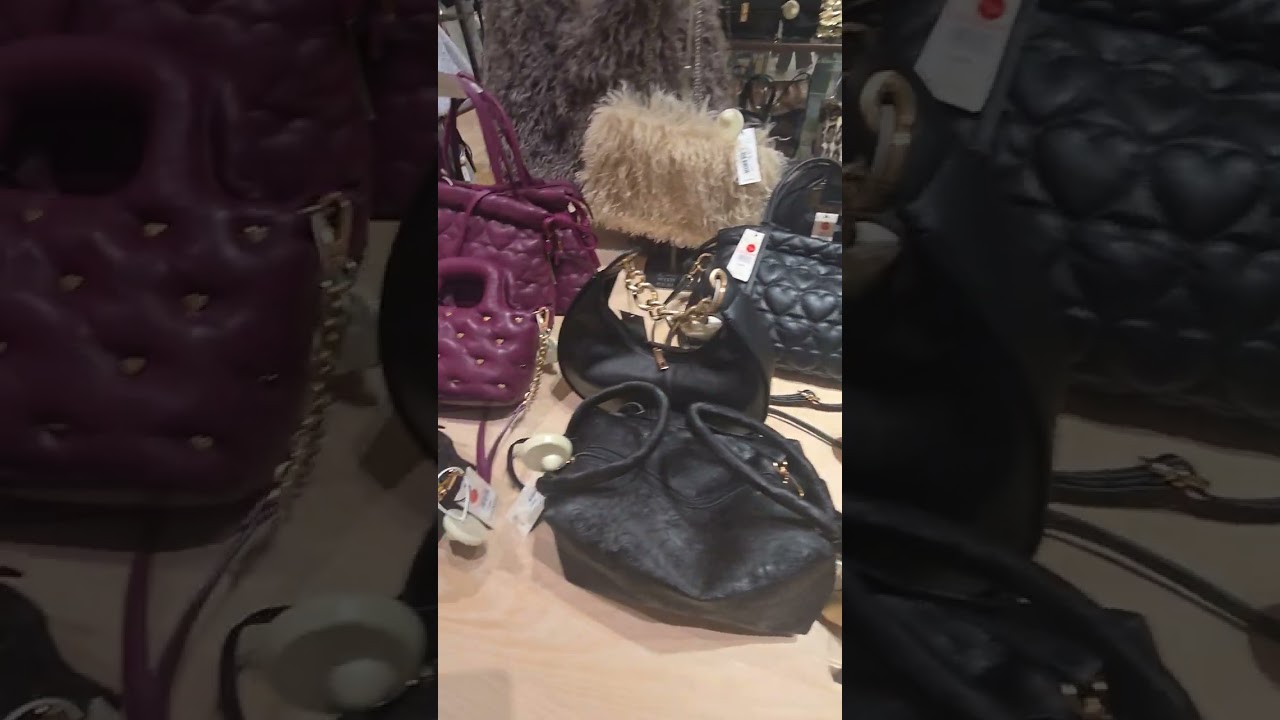 شاركت معاكم التخفيض اليوم ولمدة شهر في INO ماركات راقية😍😍