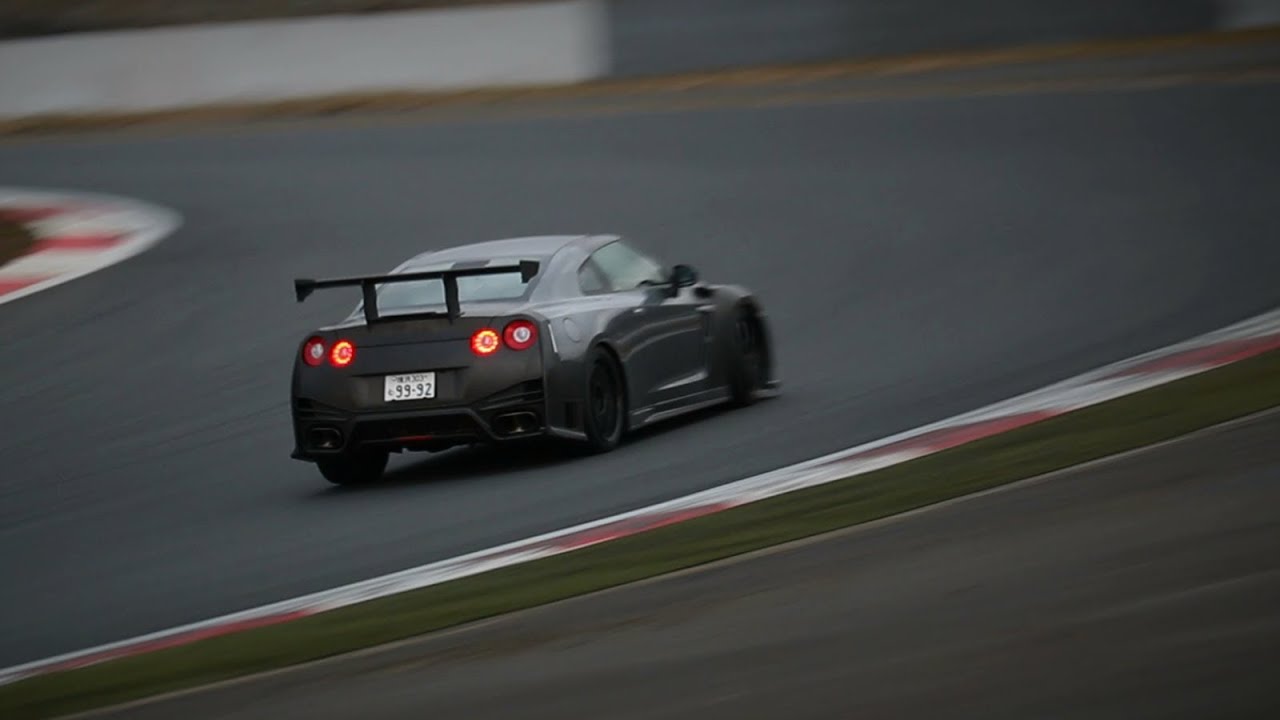 GT-R NISMO N-Attack Package Tested at Fuji
