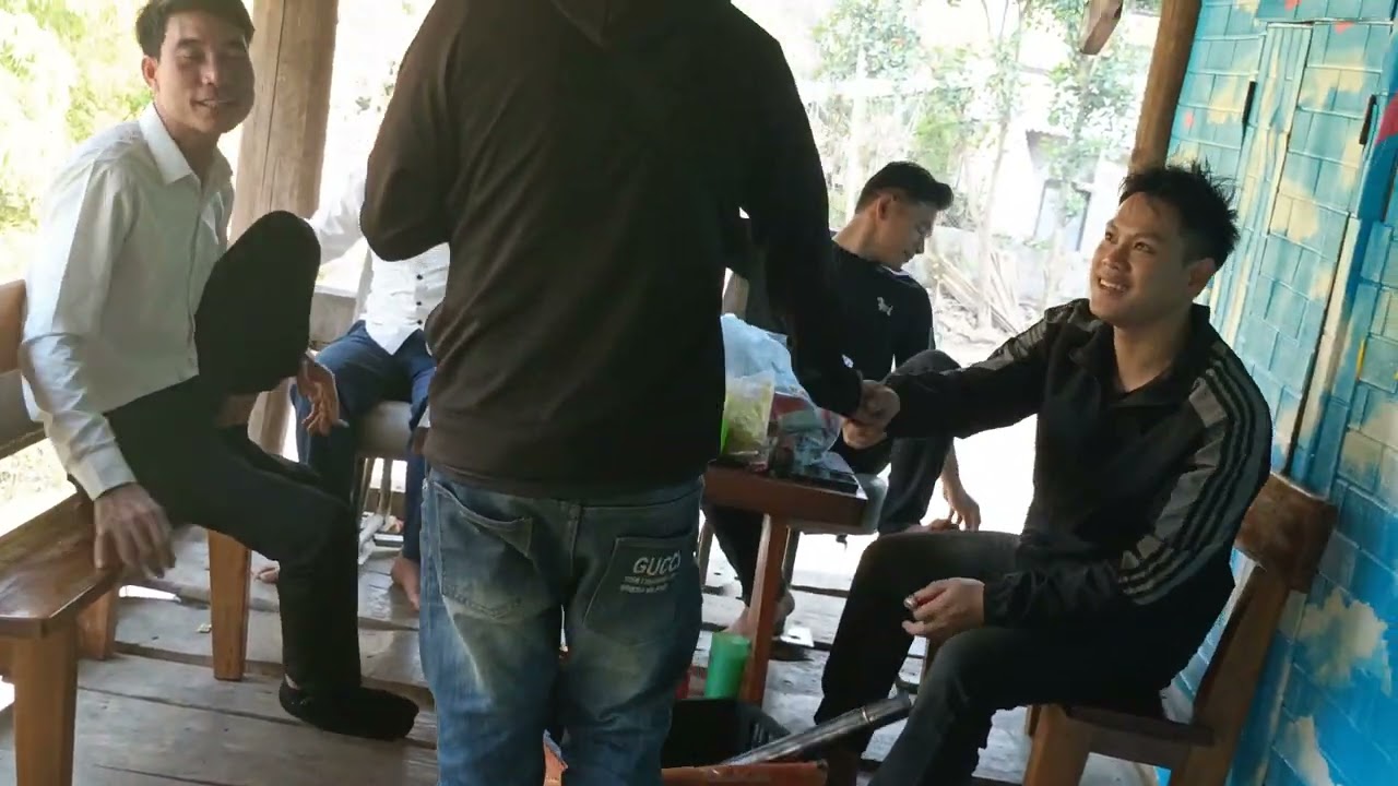 Ai Quang là ma dàm Quang hiểng nơ 