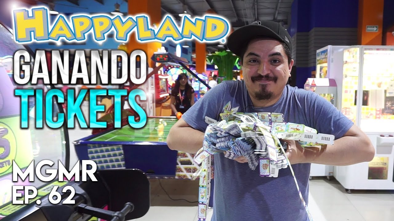 Jugando Arcade en HappyLand - MiniGames en el Mundo Real EP. 62