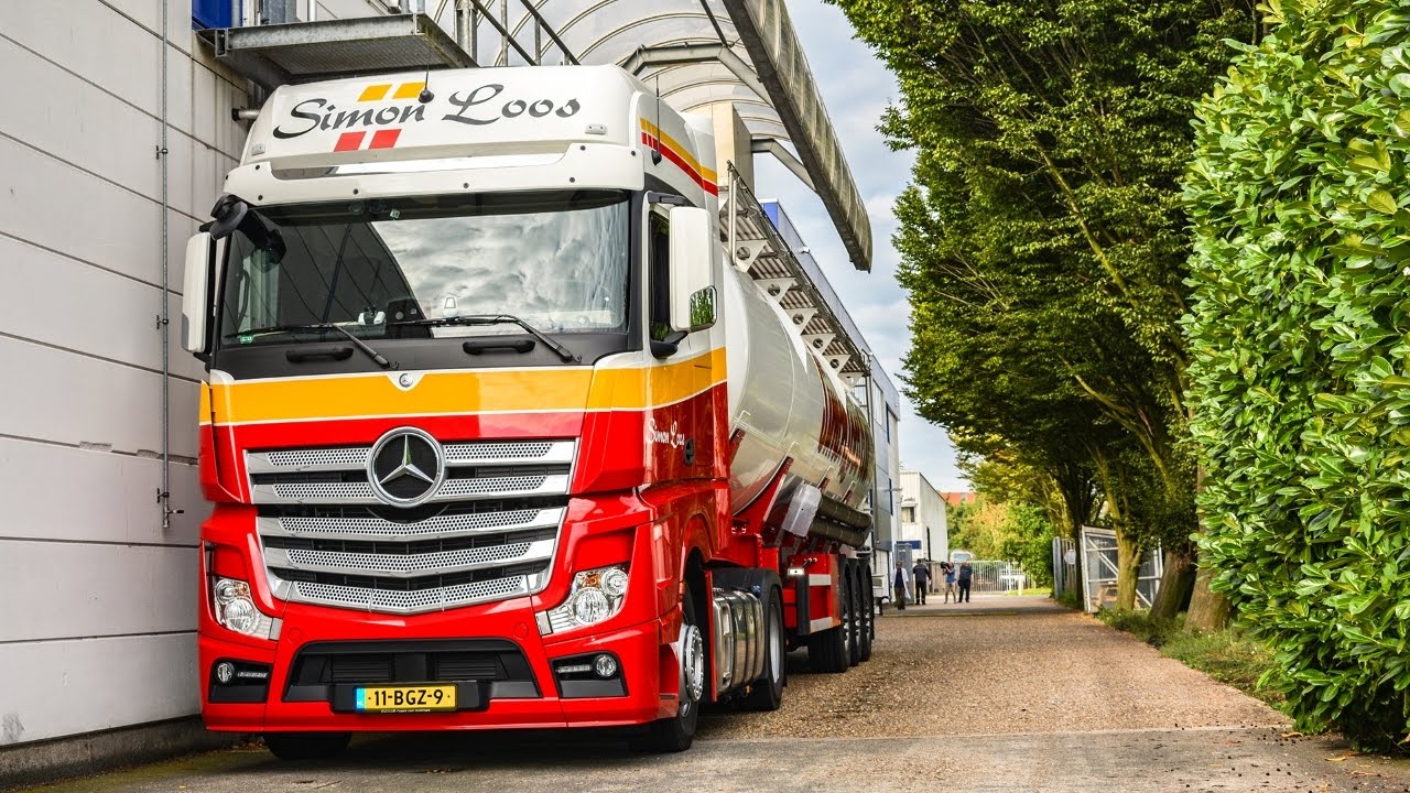 Collega Patrick neemt je een ochtendje mee op de bulkwagen