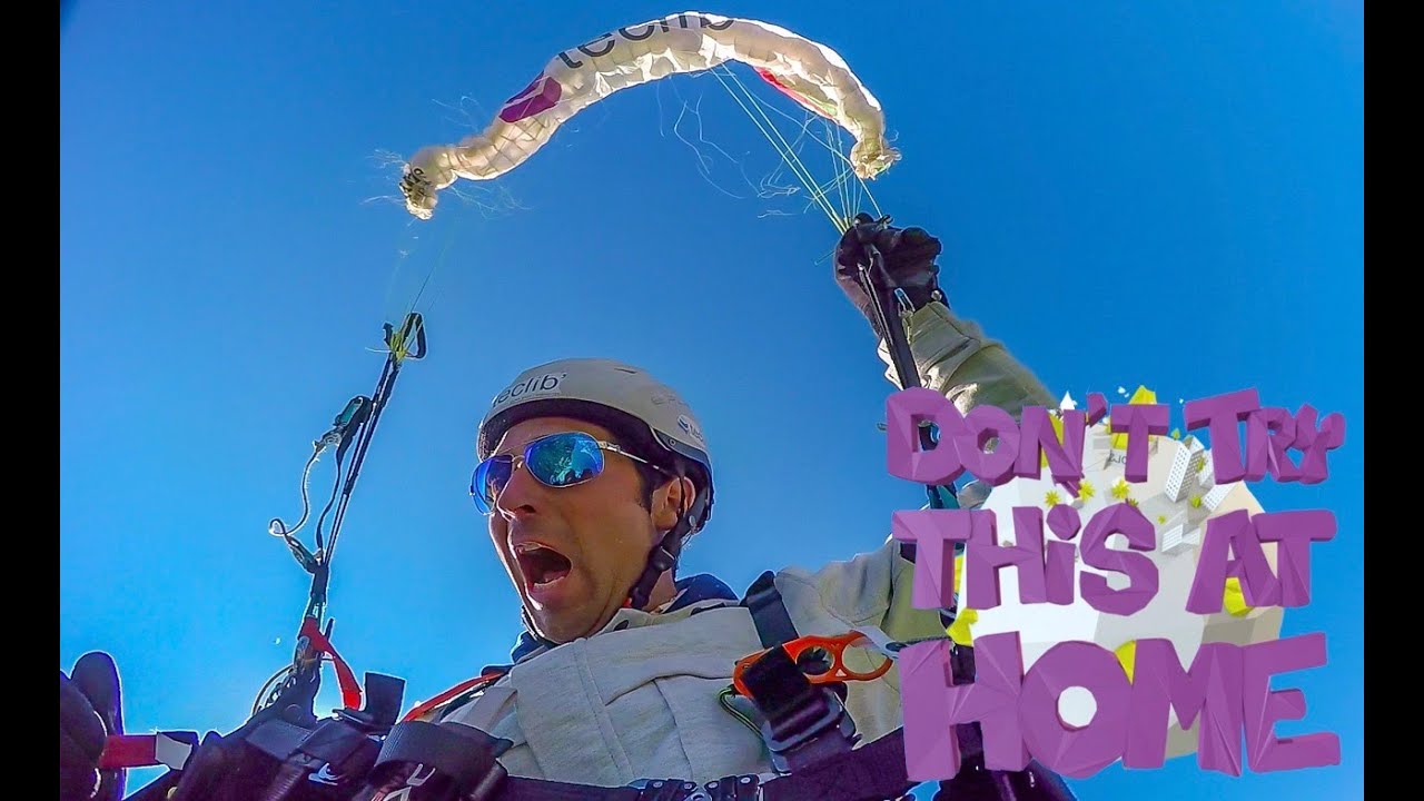 Voodoo VS Paraglider . A weird flying situation