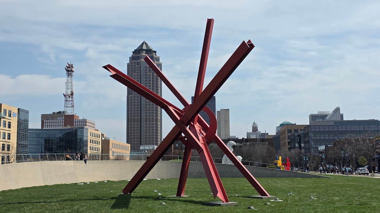 USA Road Trip 2025 Ep. 11 - Leg 2 - Des Moines Iowa