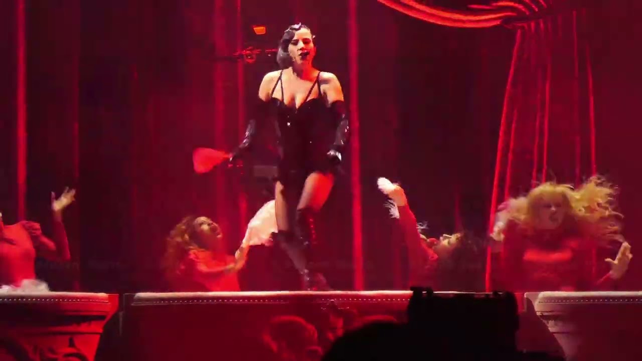 Lady Gaga - 