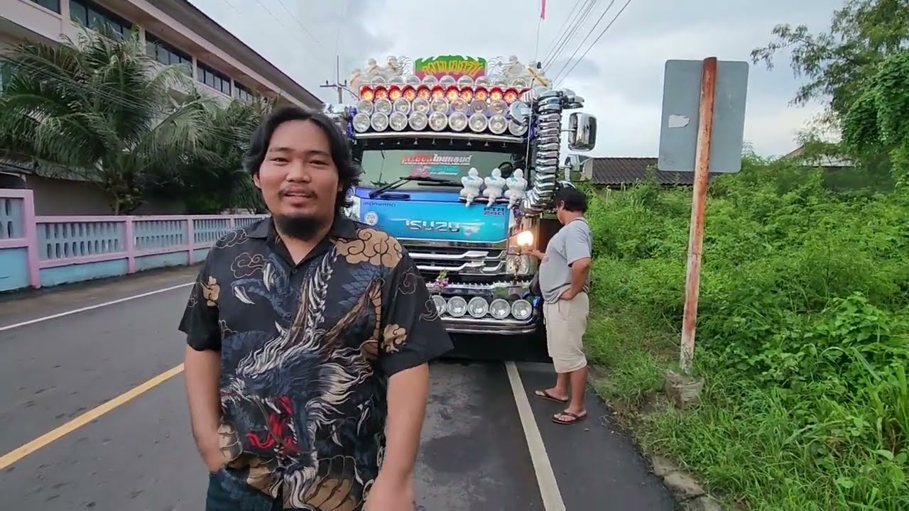 เกิดอะไรขึ้นกับรถหล่อ โรโบคอป 8น็อตตัวแรง Dump Truck