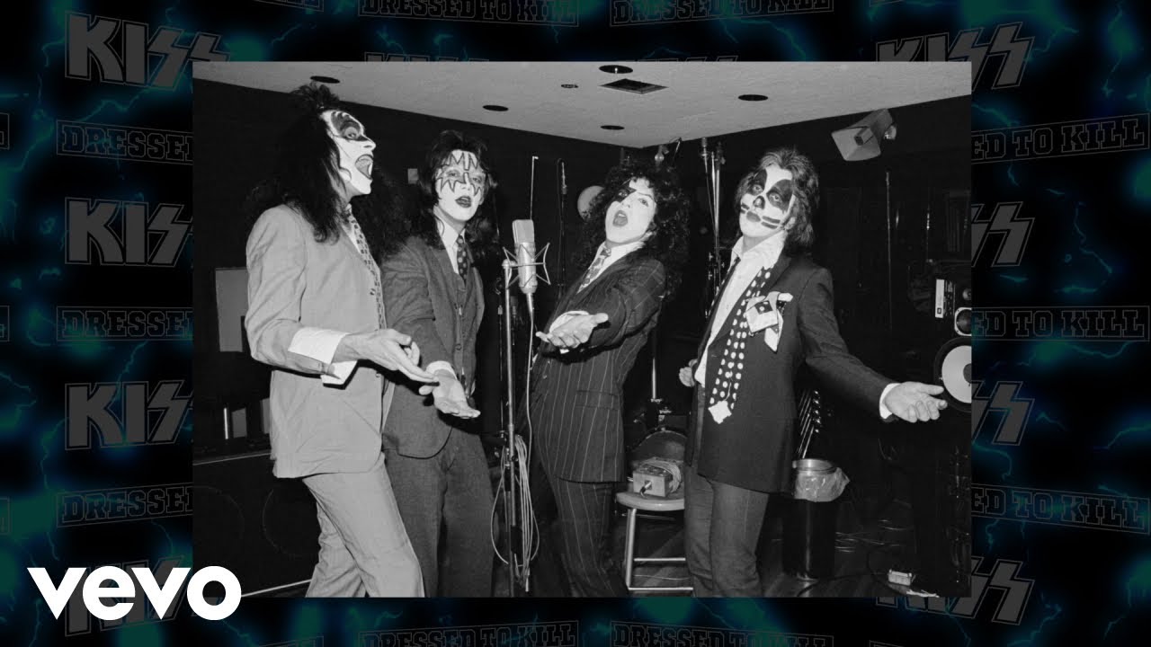 Kiss - Room Service (Visualizer)
