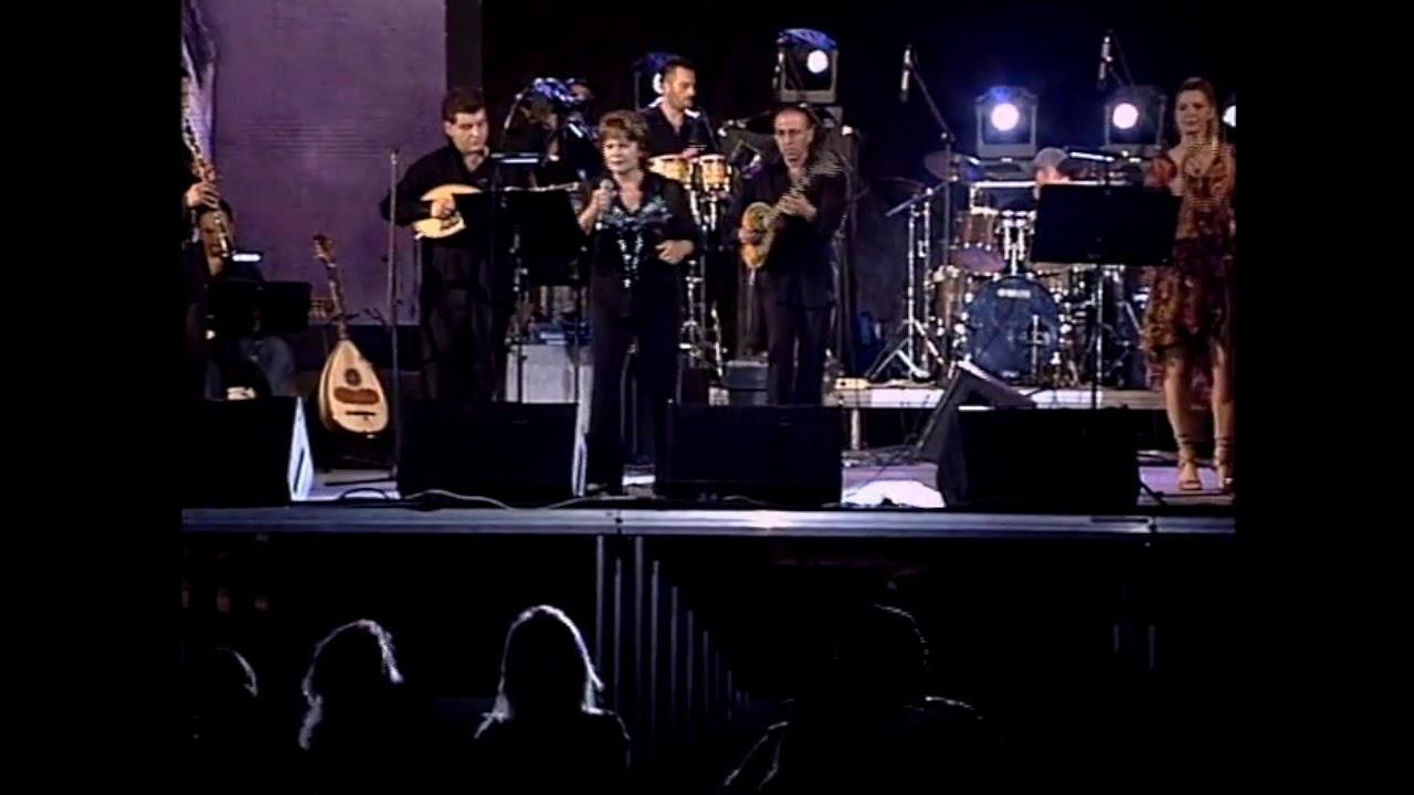 Πίτσα Παπαδοπούλου - Τα Μάζεψα Τα Πράγματα | Live
