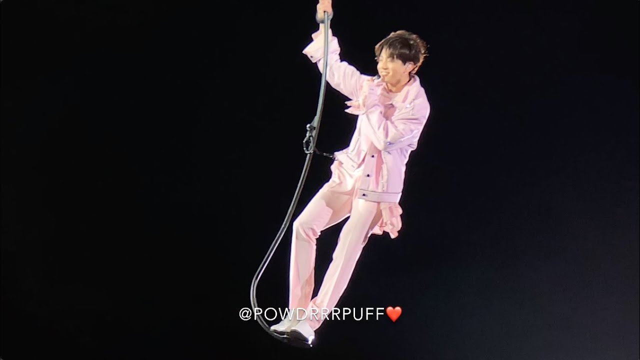 190504 - Euphoria (Jungkook FLYING) - BTS 방탄소년단 - Speak Yourself Tour - Rose Bowl - HD Fancam - 직캠