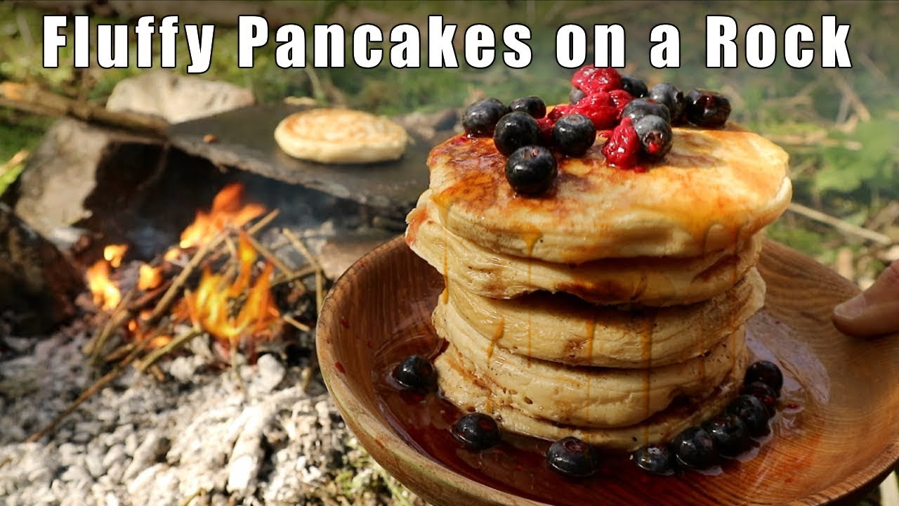 Fluffy Pancakes Cooked on a Rock 🥞 - Primitive Cooking