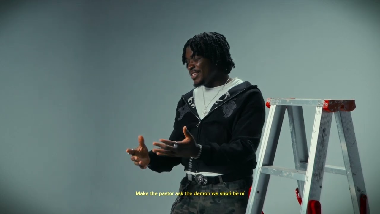 Remiiti, Wavskinny, Tiimie - Sauve Moi (Lyrics Visual)