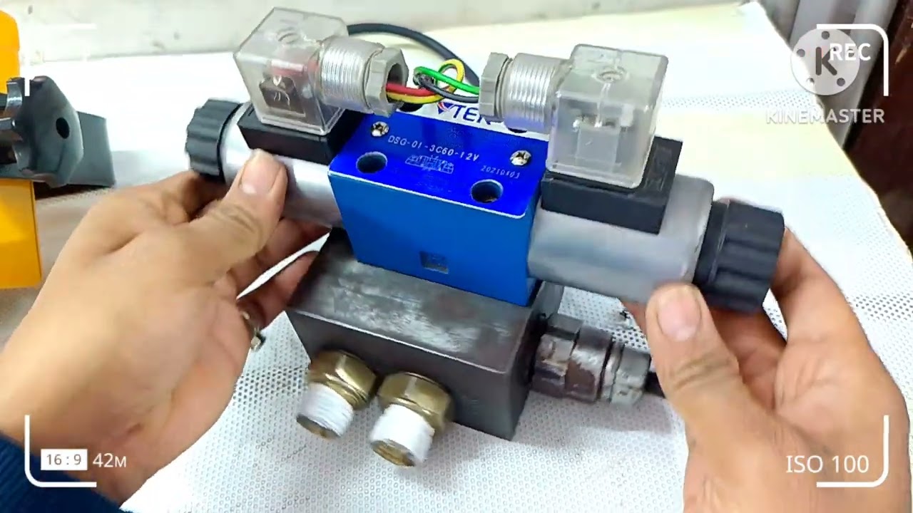 Laser leveler (Distributor/valve) oil pressure setting by Alles technologies mob no-7838624114