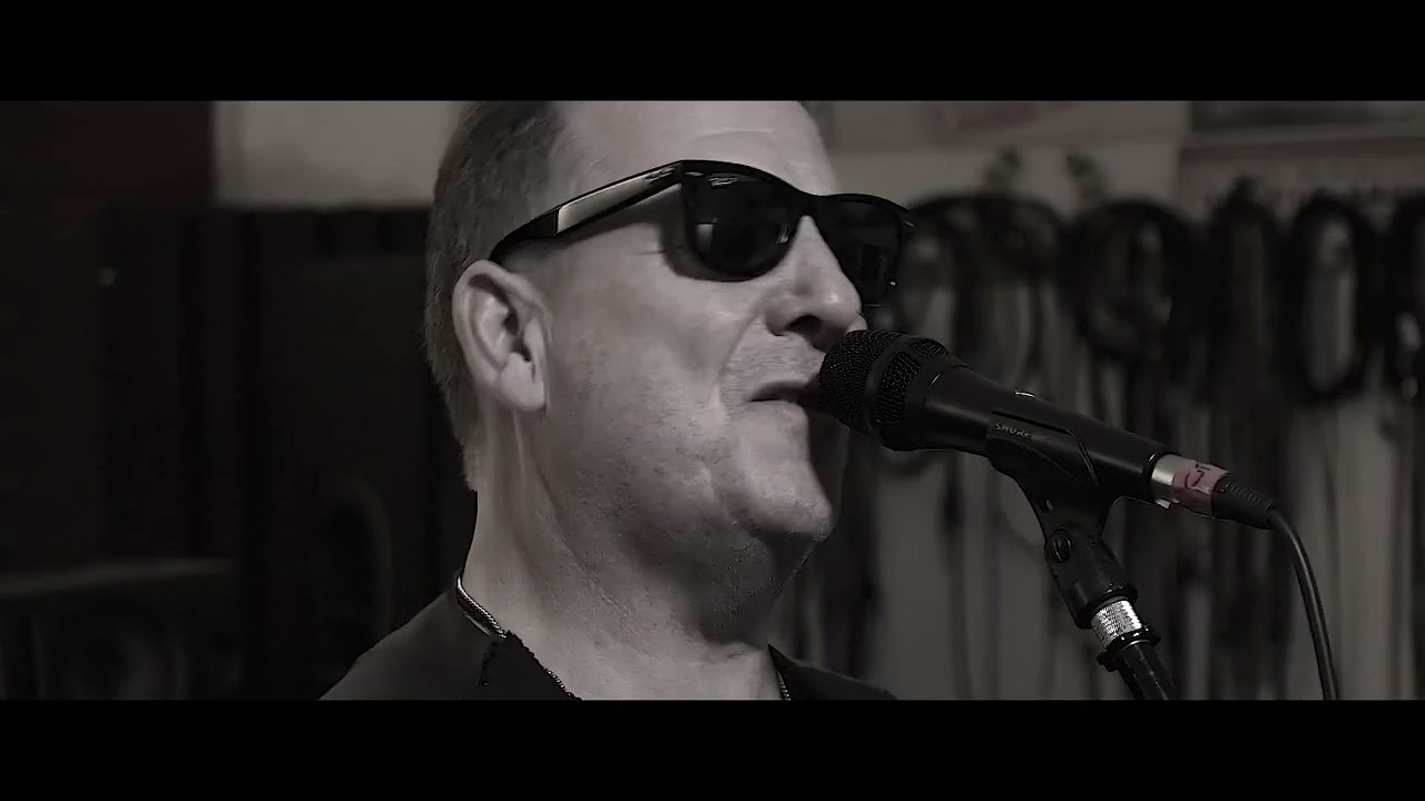 Oh Sweet Nothing.   Lee Hedley Band